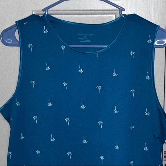 CJ Banks Basic Stretch Lightweight Sleeveless Blue Cactus Tank Top Size PL NWT - Picture 2 of 7